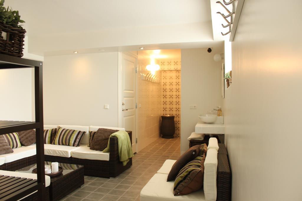 Guesthouse Eleven Hotel Arvika Bagian luar foto